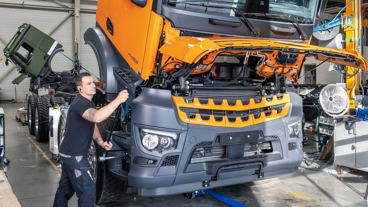 Inside Mercedes Heavy-Duty Truck Factory 🇫🇷 | Actros, Arocs, Antos, Unimog & Atego Custom Production