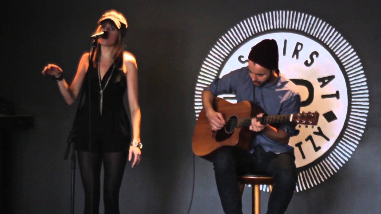 Female Soul Singer for hire in London