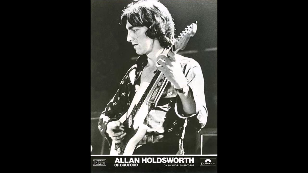 “One Of A Kind”, Allan Holdsworth with Bruford, 1979 Paradise Club