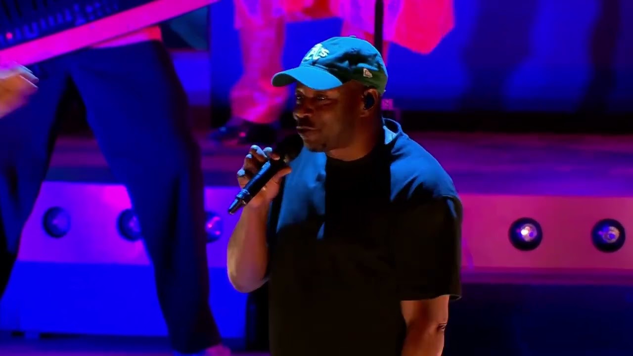 M  FEAT MC SOLAAR Machistador Live Francofolies de Spa 2025 bass cover by Jno Bass