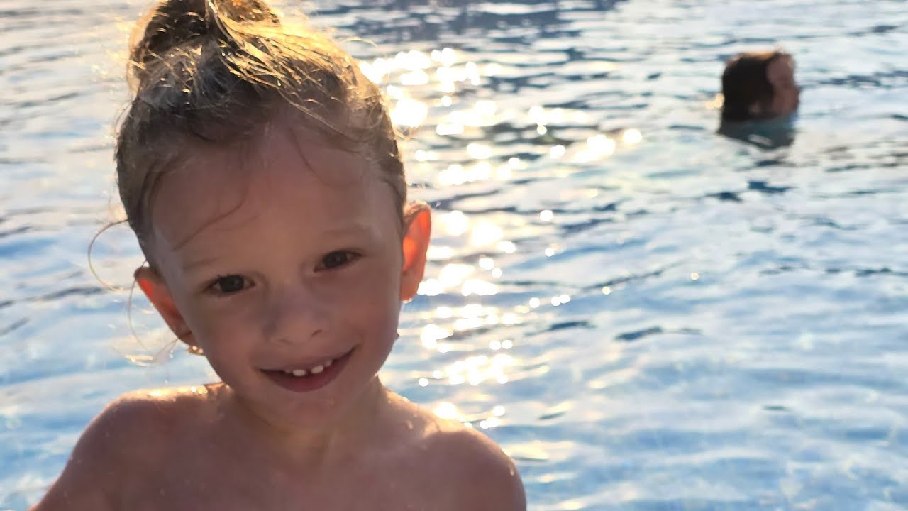 Dia de Piscina Marchal e Jovaninha