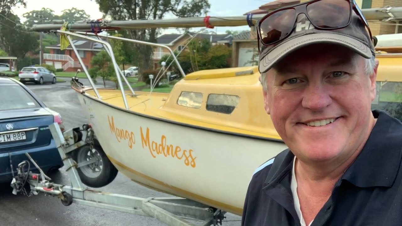 My Careel 18 Second Wind, Mango Madness goes to Tin Can Bay and does the 2022 Bay to Bay Yacht Race