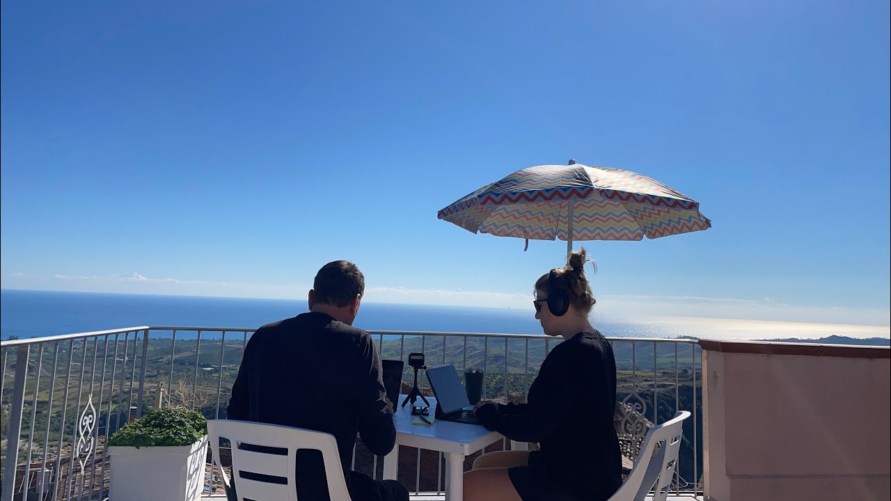 NO more ROAMING: How I stay connected while traveling