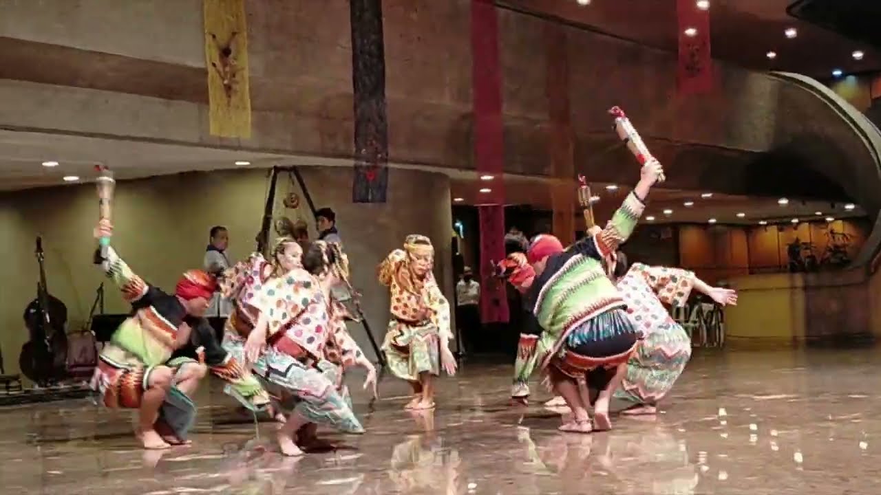 SINUROG | Philippine Barangay Dance Troupe