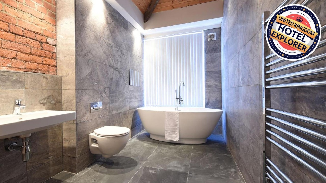 Stunning Penthouse Slps 20 (38 A4) | Manchester, United Kingdom | Hotel Review 🏩
