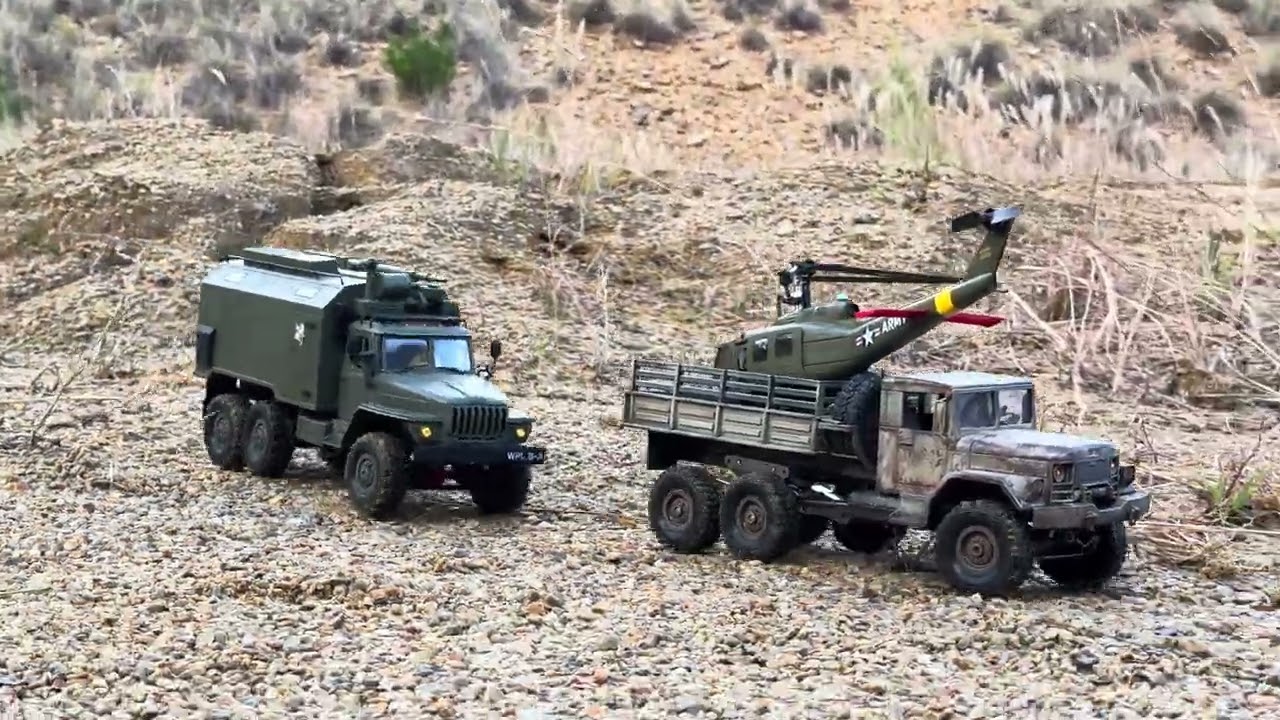 Military WPL B36-3 Ural Trailer, B16KM (1/16), Helicopter YU XIANG F07 UH-1 Huey(1/35)