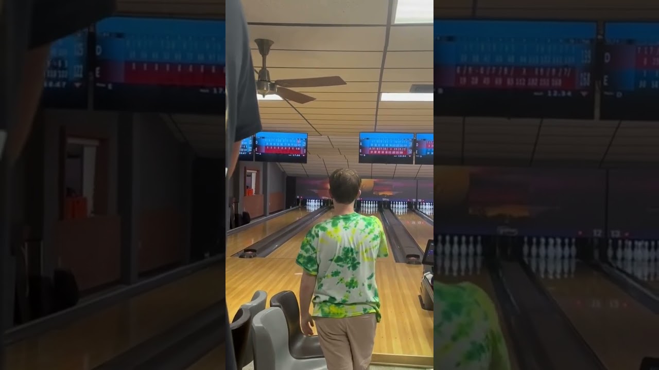 Shot 300 #1 tonight with the @stormbowling Virtual Energy Blackout #bowlinga300