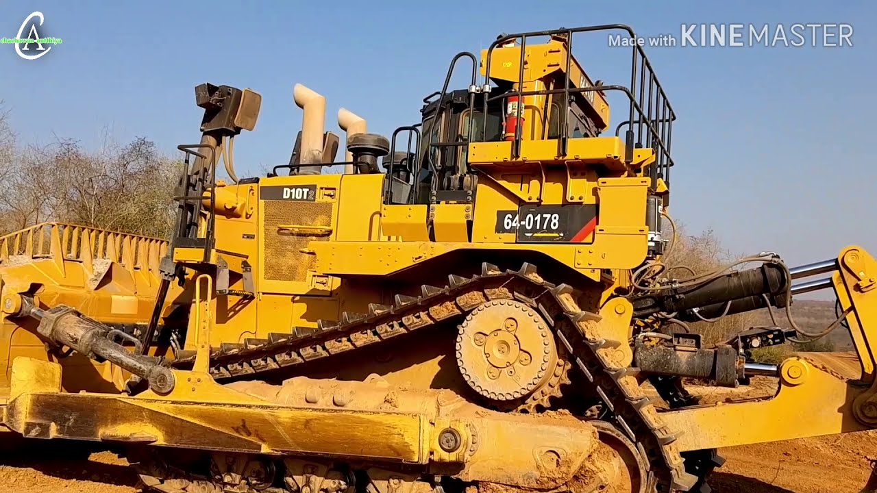 แทรคเตอร์ CAT D10T2 ใหญ่สุดในเหมืองแม่เมาะกับน้ำหนัก70ตัน