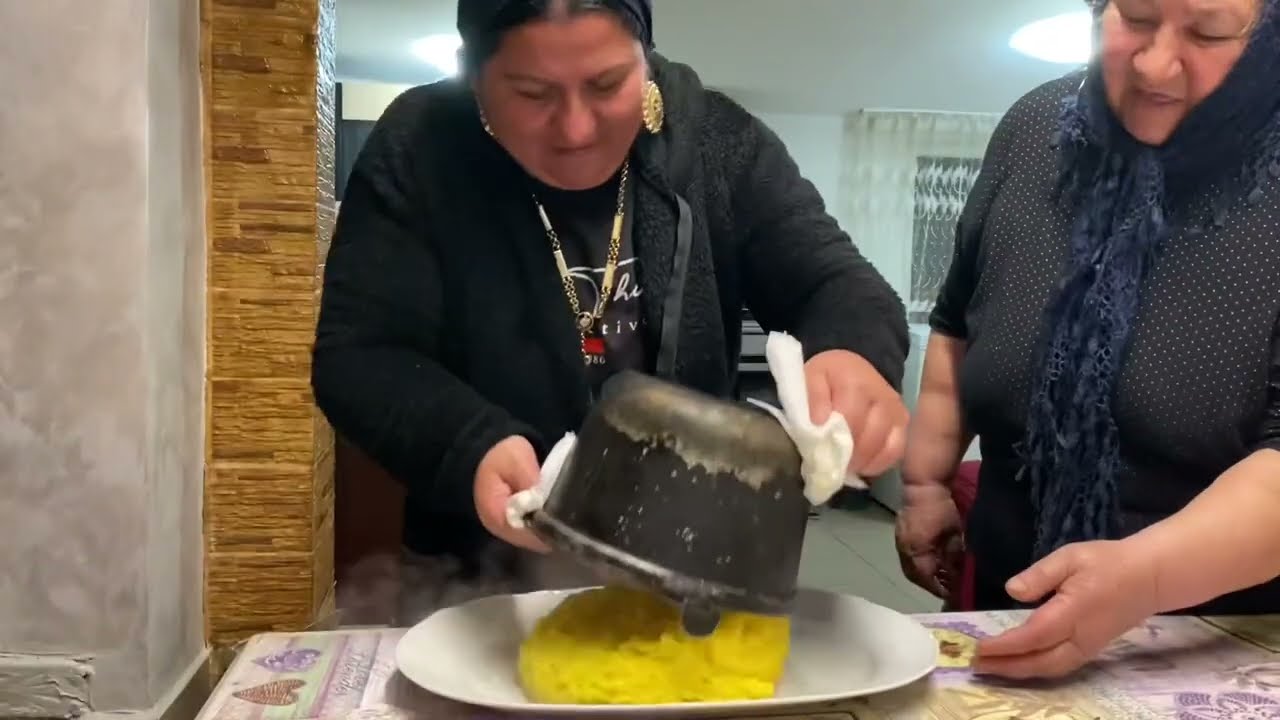 ȘOC CE LE-A ADUS BUCĂTARUL DE MÂNCARE CUTUNITEI ȘI MARIEI ALERTĂ