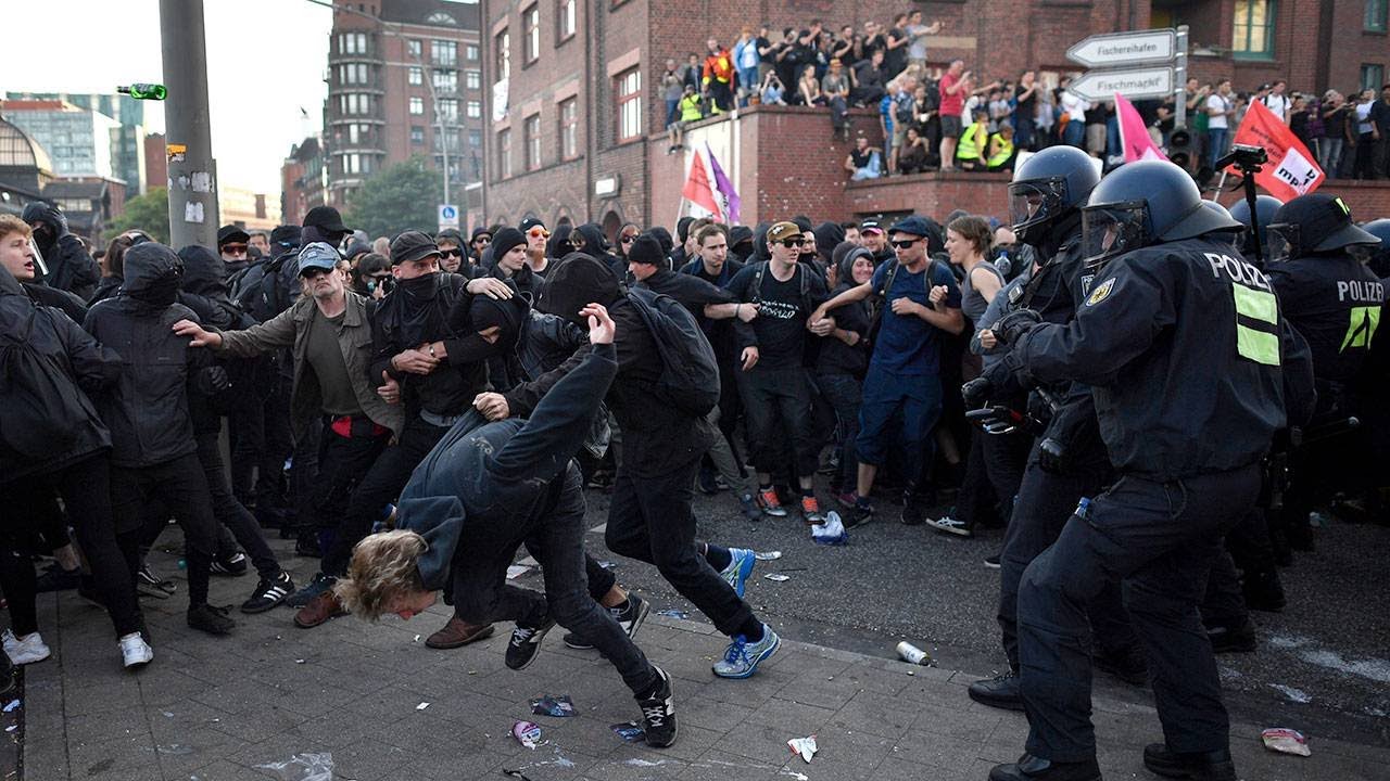 Protesters, police clash in Germany ahead of G20 summit