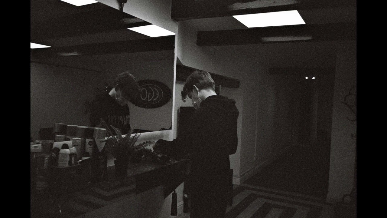 Suzanne St Clare & Chester Rows Traders - Robin Langley