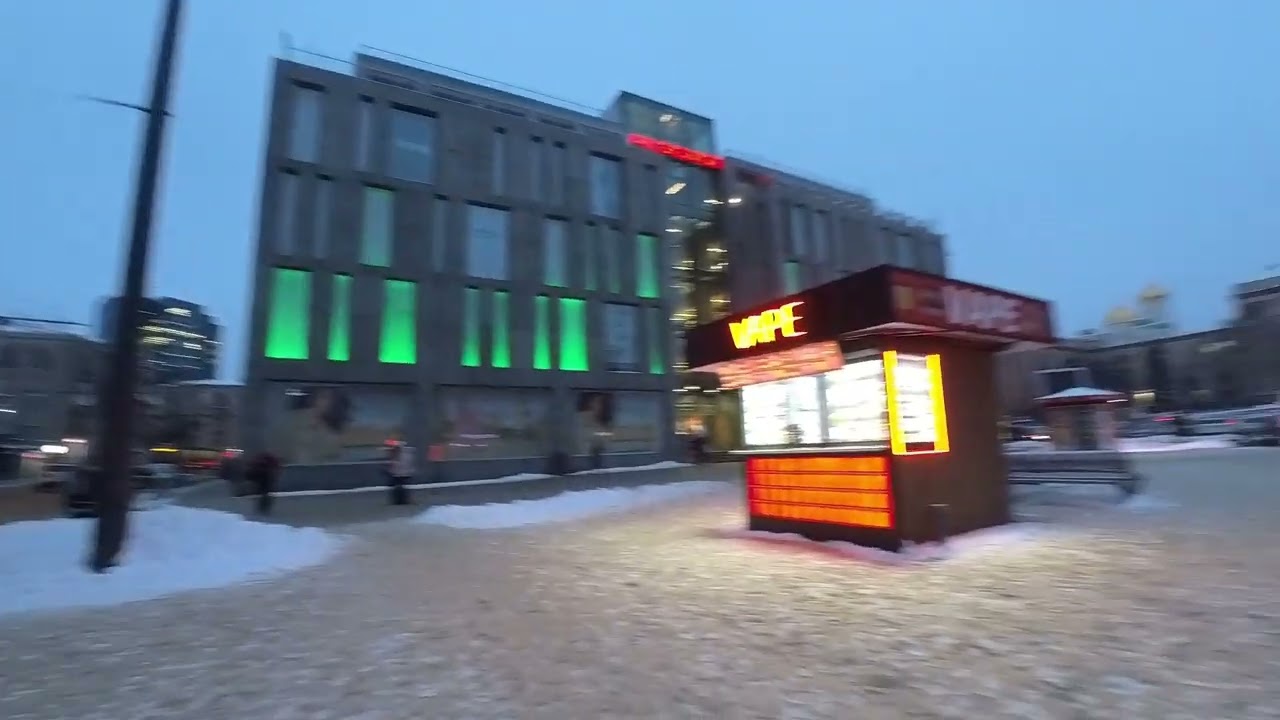 ДНЕПР после взрывов 22 января🔥КАК ВЫГЛЯДИТ ГОРОД ВЕЧЕРОМ🔥ПРОСТО ЛЮДИ🔥РЕАЛЬНАЯ ОБСТАНОВКА СЕГОДНЯ