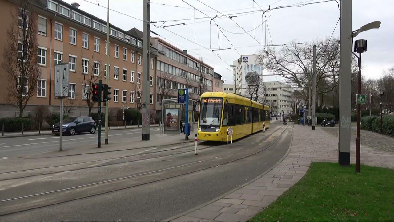 Straßenbahn Essen | haltestelle Aalto-Theater | EVAG Bombardier Flexity M8D-NF1/NF2 | 2017