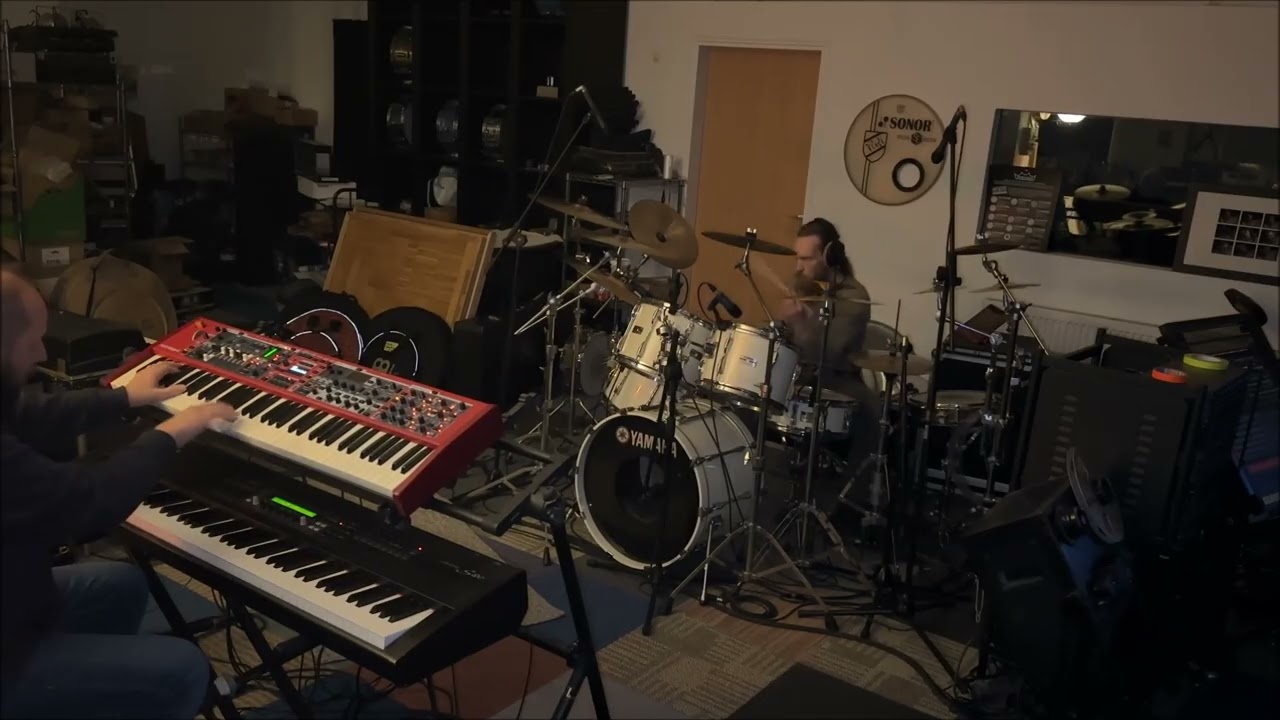 Magi and Zag 12 15 6 Song