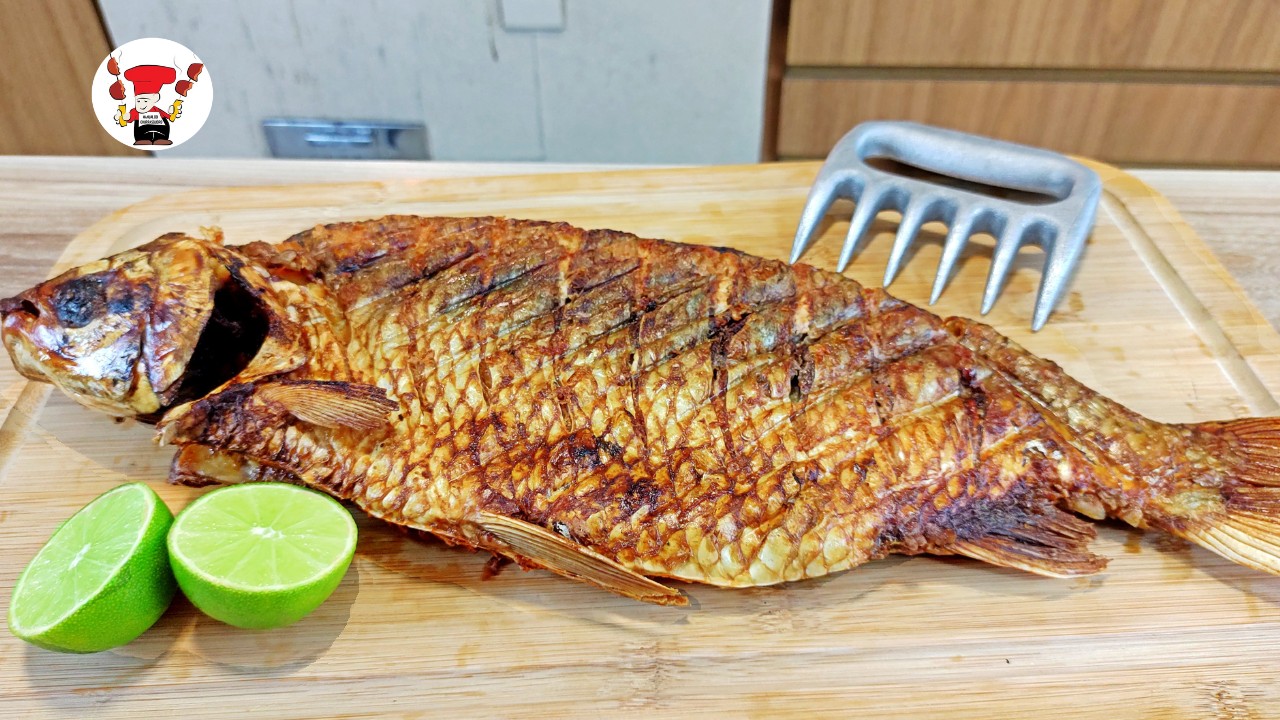 Como Fazer Peixe Inteiro Assado na Grelha da Churrasqueira