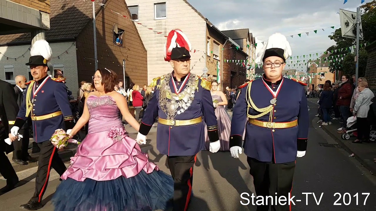 Schützenfestdienstag des BSV Gustorf 2017 (UMZUG & PARADE)