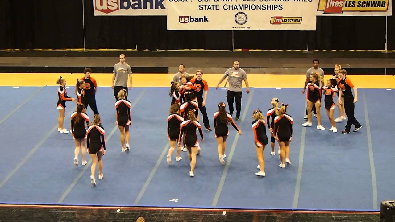 Beaverton High School Varsity Cheer at 2014 OSAA State Competition - taking 4th in Co-ed Varsity