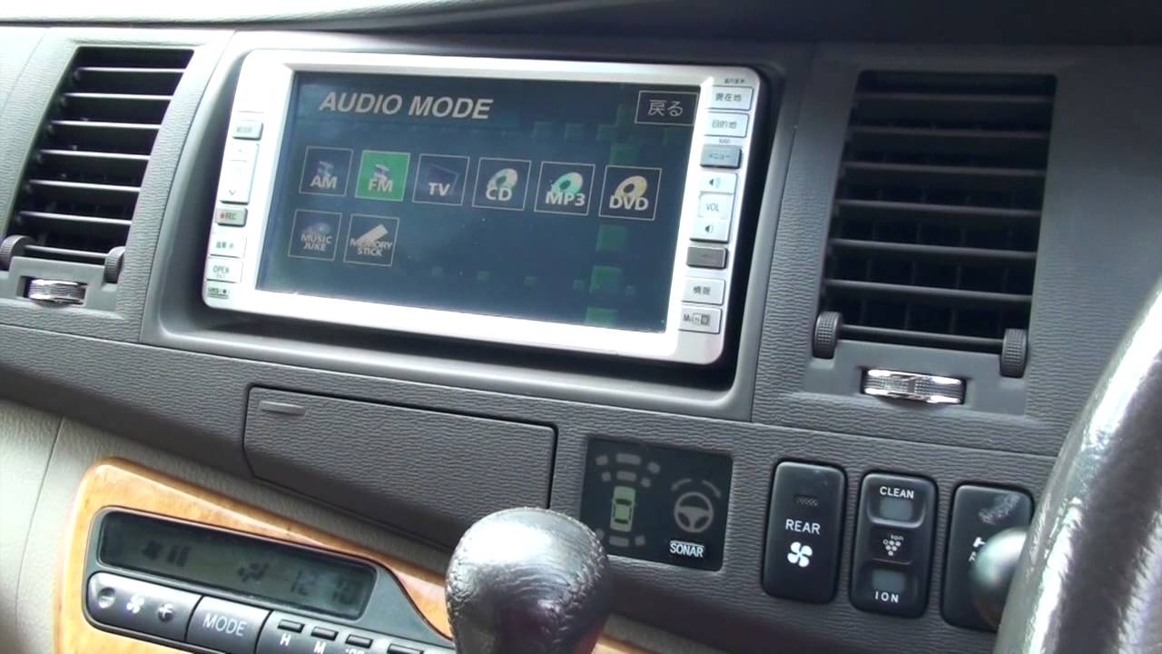 Toyota Isis G U Selection 2004 4WD 2 0L