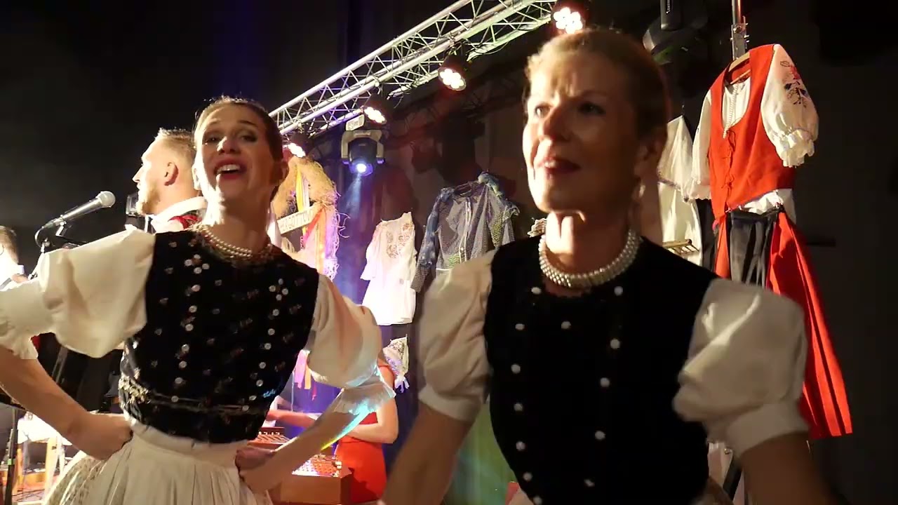 Huncúti:  Anička dušička nekašli  HH#20.34