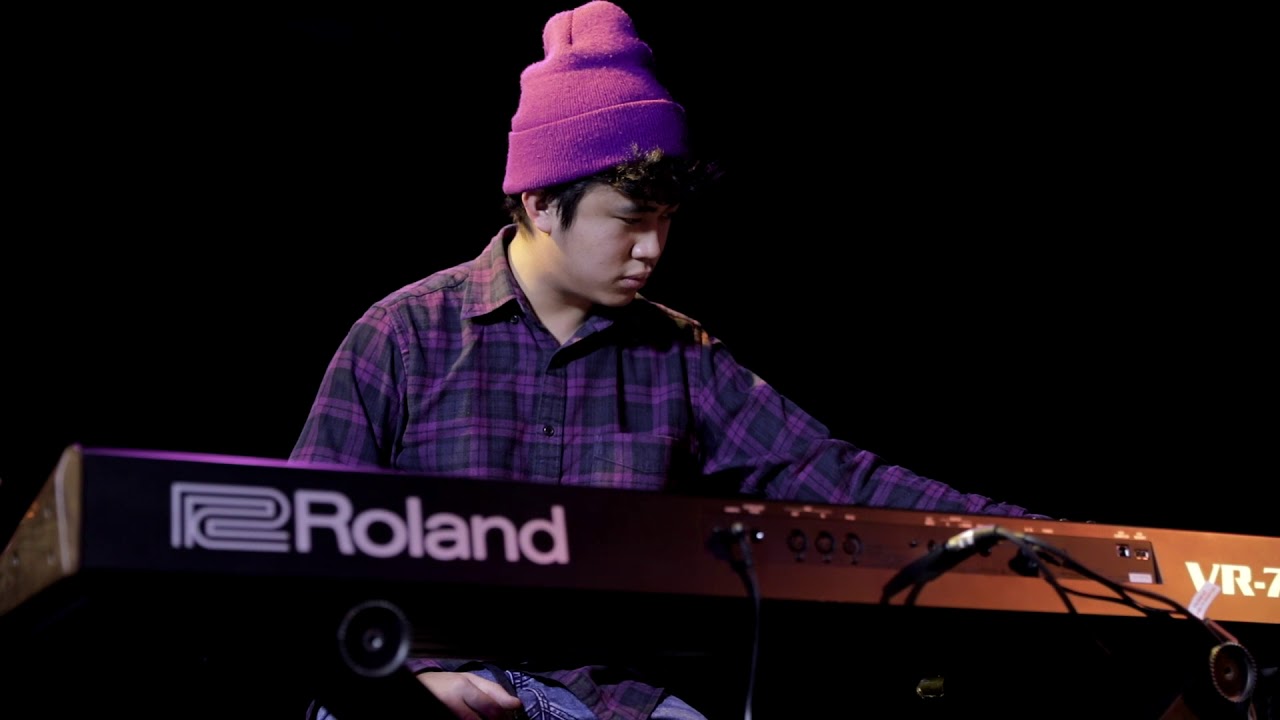 Roland VR-730 V Combo - Zorsy performs 