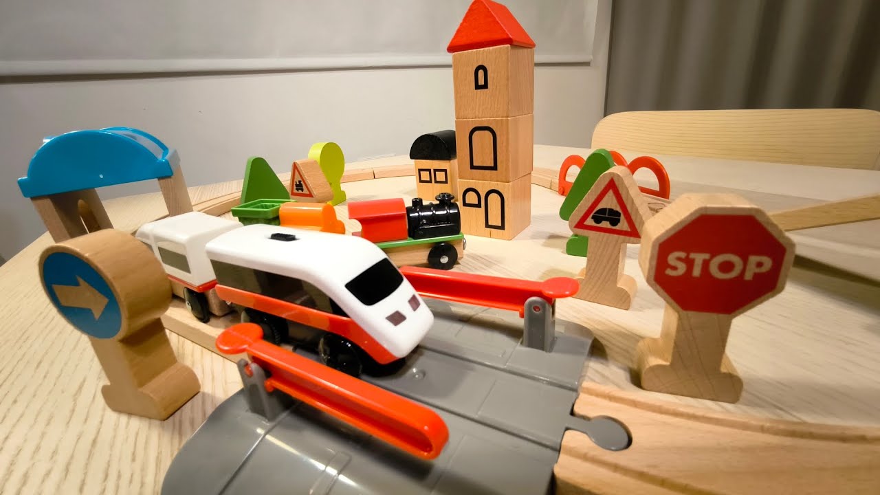Unboxing IKEA LILLABO with Powered Train Engine – Wooden Railway Fun! （IKEA木頭小火車開箱）#ikea #train