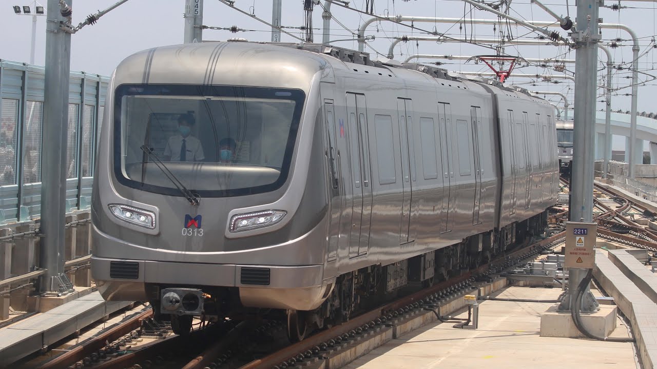 Xiamen Metro Line 3 Train Ride from Torch Hi-tech Park to Linqian