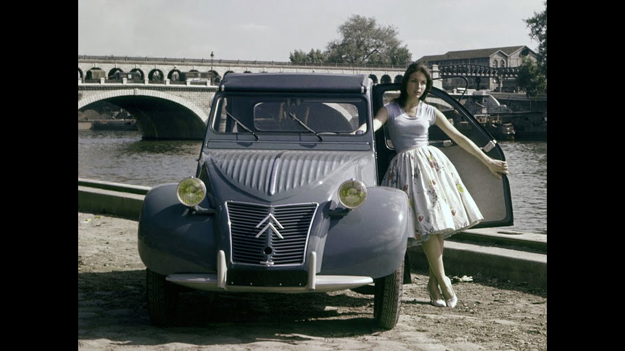 Двое и мешок картошки - Citroen 2 CV.