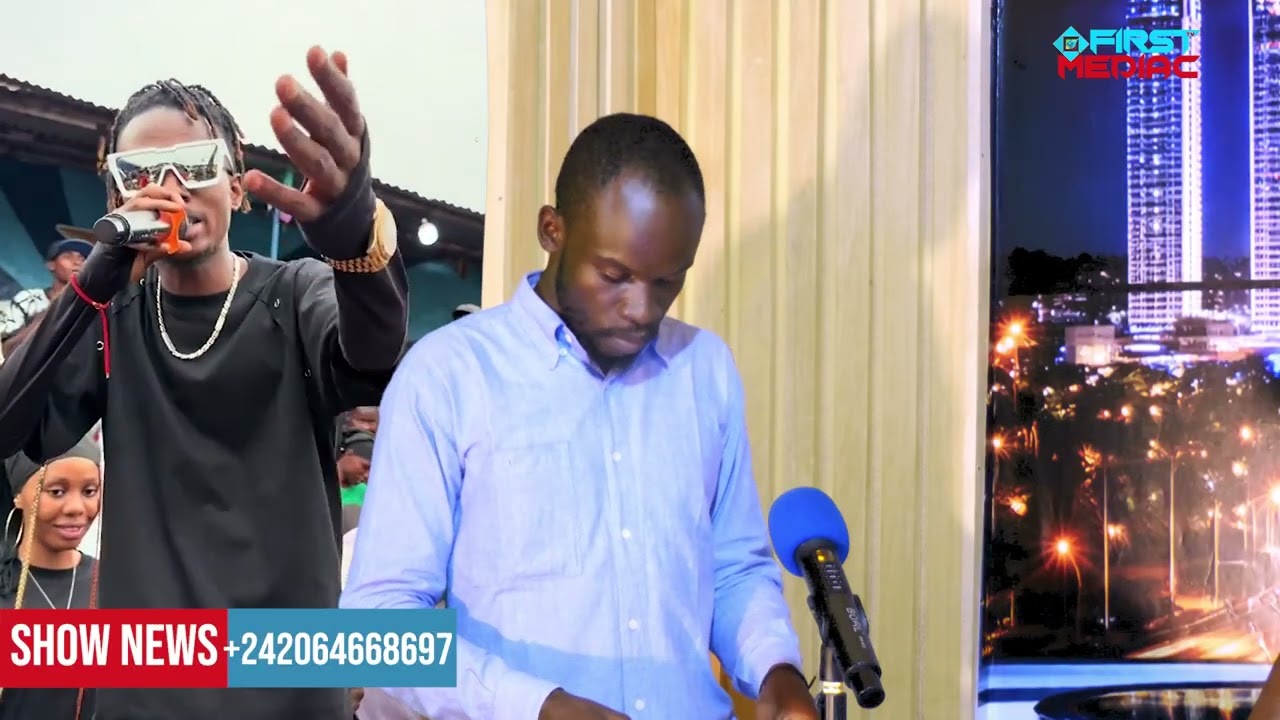 Paterne Maestro présentant l'album ''De Kabo à Brazza'' encourage Tété Ketch dans Show News