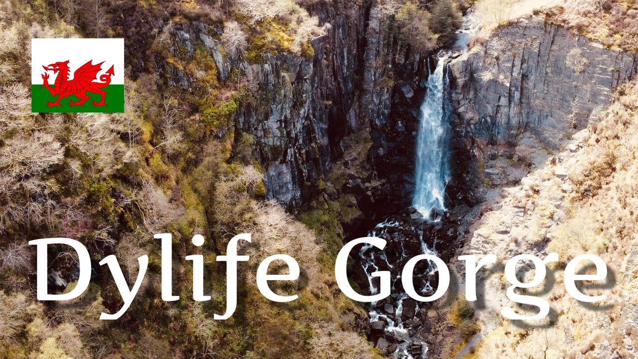 Drone flight through the the Dylife Gorge & Ffrwd Fawr waterfall 🏴󠁧󠁢󠁷󠁬󠁳󠁿