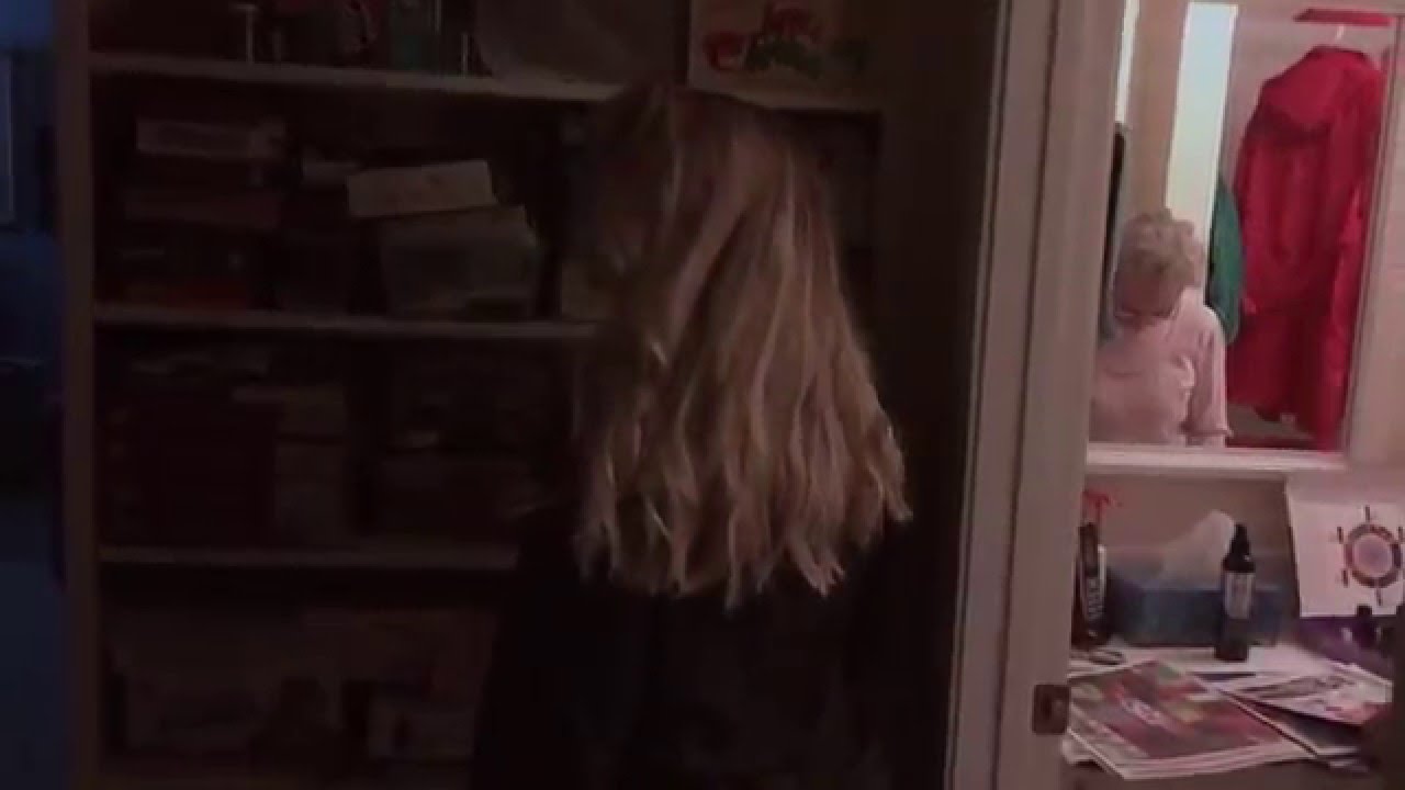 Epic Amber Hair Flipping
