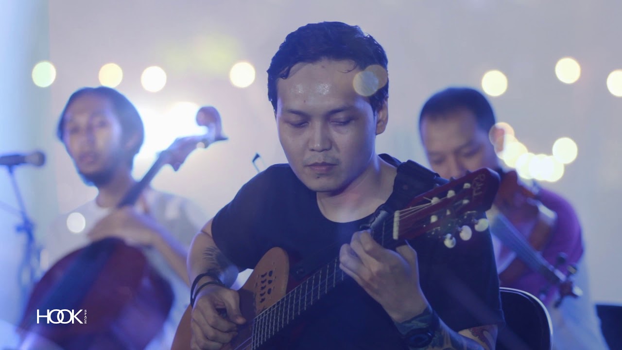 Tigapagi - Batu Tua (Live at Unplanned Vacation #3)