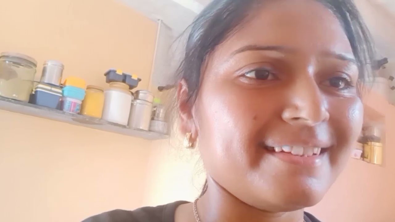 Tajerya ni bhaji desi stal ma banayvi ane rate 10 vage banayvu ghare je frut hta aenu fudsalat