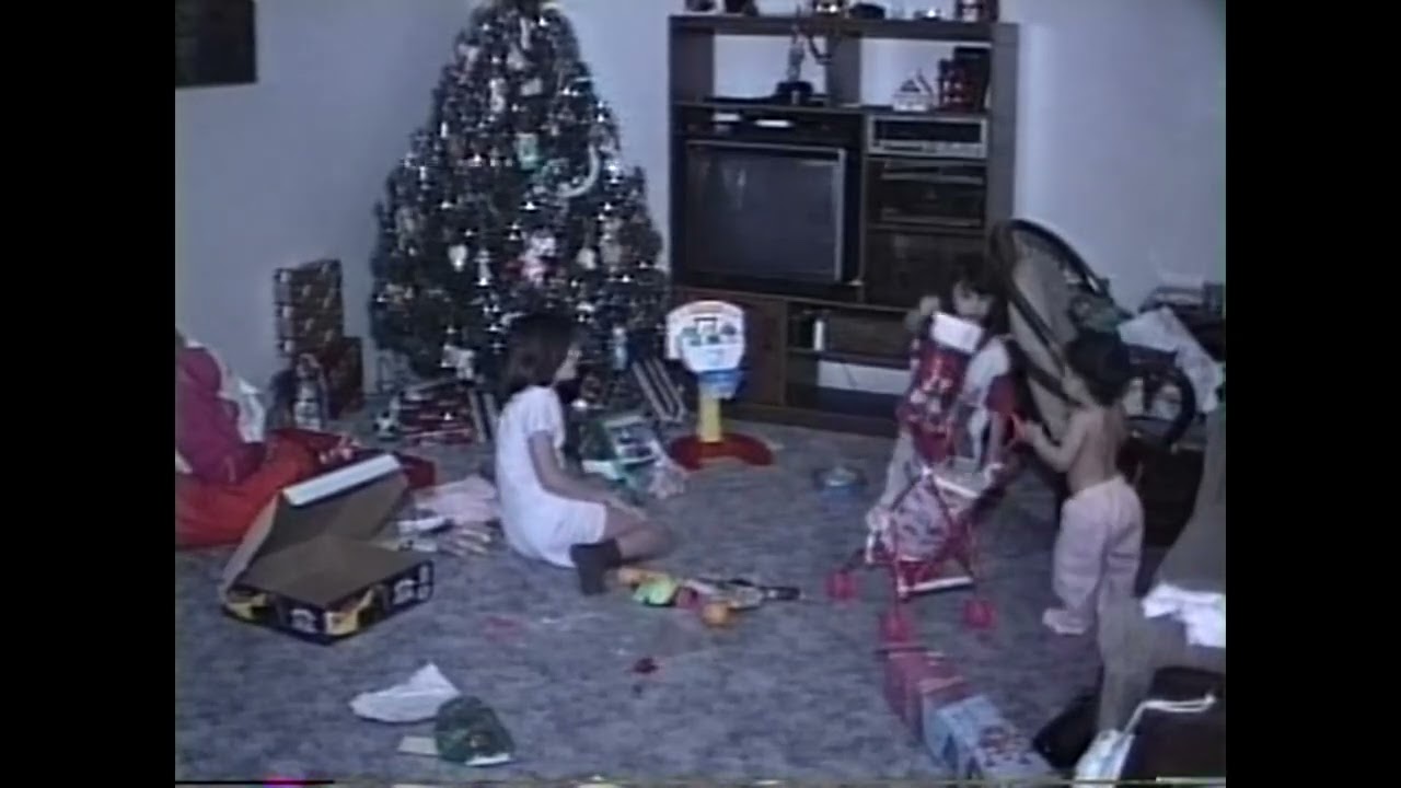 1992 December 25 * Christmas Day at Henry and Lisa's Place *