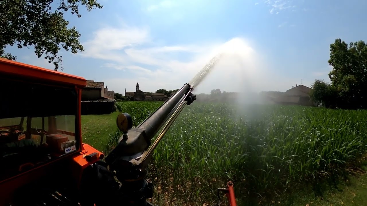 Arriva #acqua #irrigationprojects #campagna #Cremonese #agri #tractor Same Panther 95 #italytravel