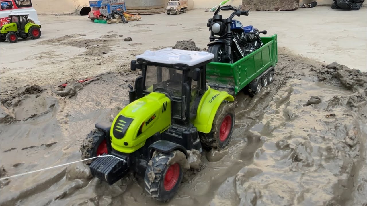 Cartoon video tractor trolley, New bullet bike loading, remote control, RC Tractor ￼￼