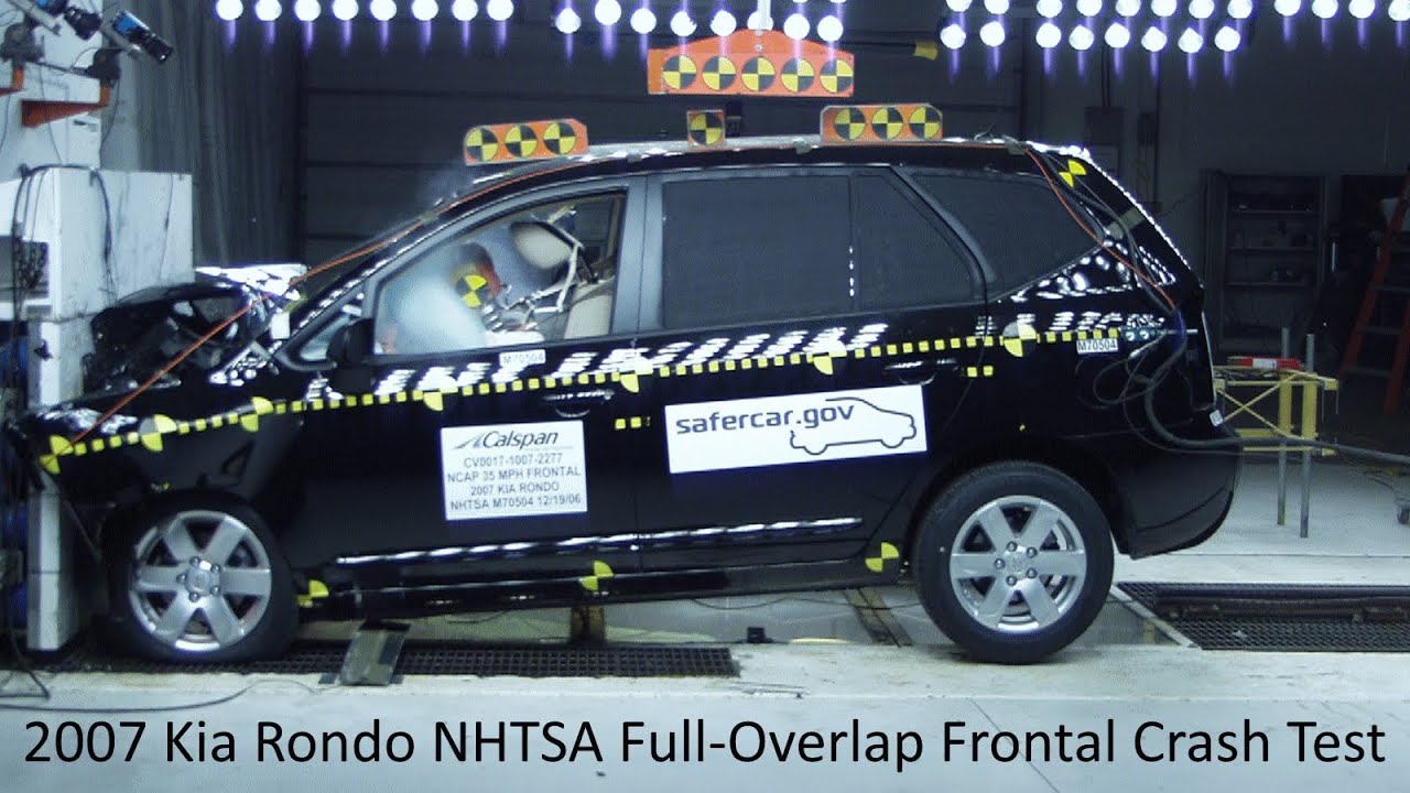 2007-2012 Kia Rondo NHTSA Full-Overlap Frontal Crash Test