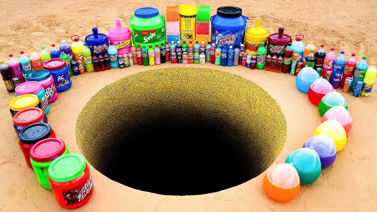 EXPERIMENT: Giant Balloons Eruption from Big Mtn Dew box, Sprite, Fanta, Coca Cola vs Mentos