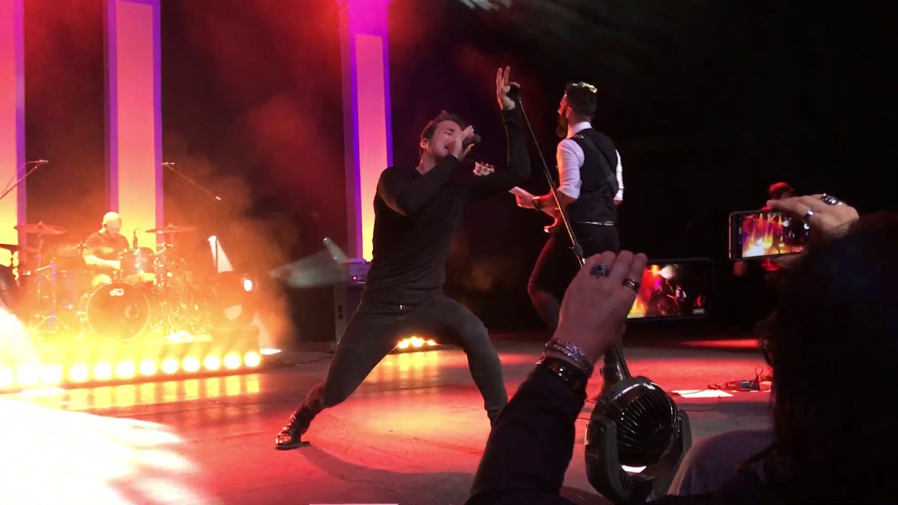 Scott Stapp of Creed- Higher 03-02-2019 San Juan Puerto Rico