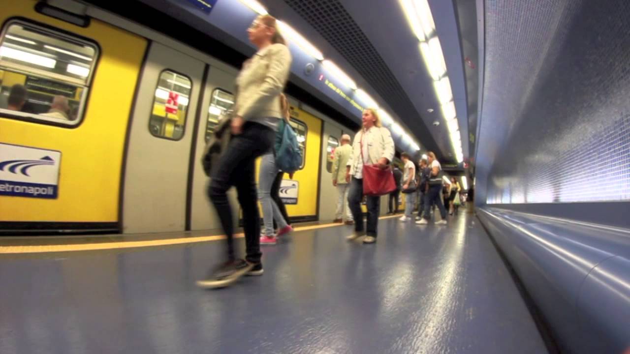 METRO NAPOLI LINEA1 