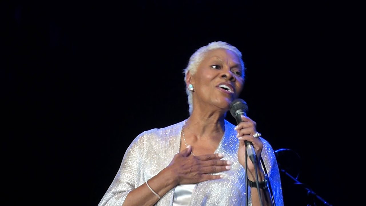 Dionne Warwick in Manchester 6th Oct '15 - 'I Say a Little Prayer' & 'Alfie'