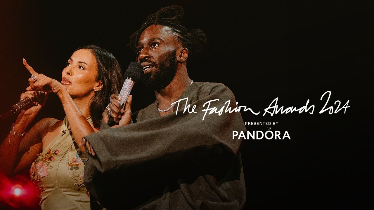 Ознакомьтесь с премией Fashion Awards 2024, представленной Pandora!