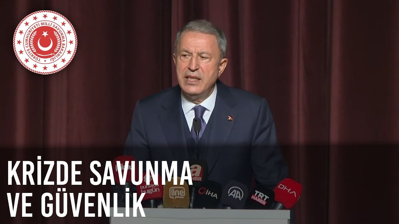 Bakan Akar, Uludağ &Uuml;niversitesinde &ldquo;Krizde Savunma ve G&uuml;venlik&rdquo; Konulu Konferans Verdi