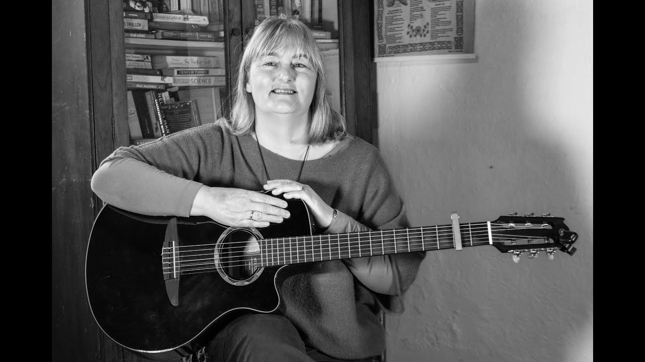 Tomnafinogue | Anne Mulhall
