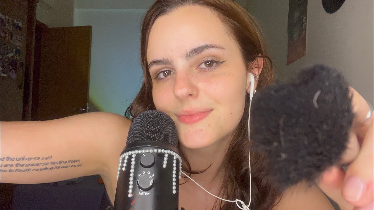 ROLEPLAY AMIGA TE ARRUMANDO PARA UMA FESTA