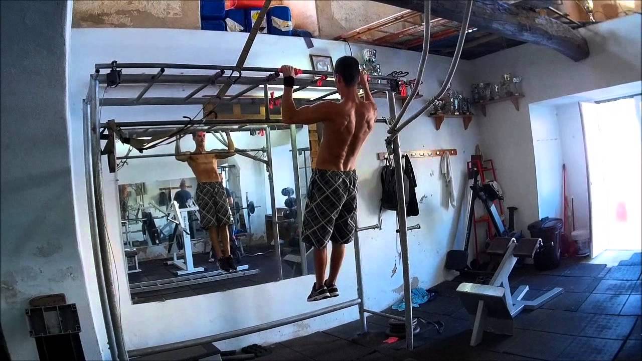 Hugo Pinto - BarBarics SW - The Impossible Pull Up