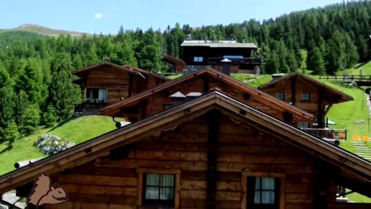 SUMMER VILLAGE