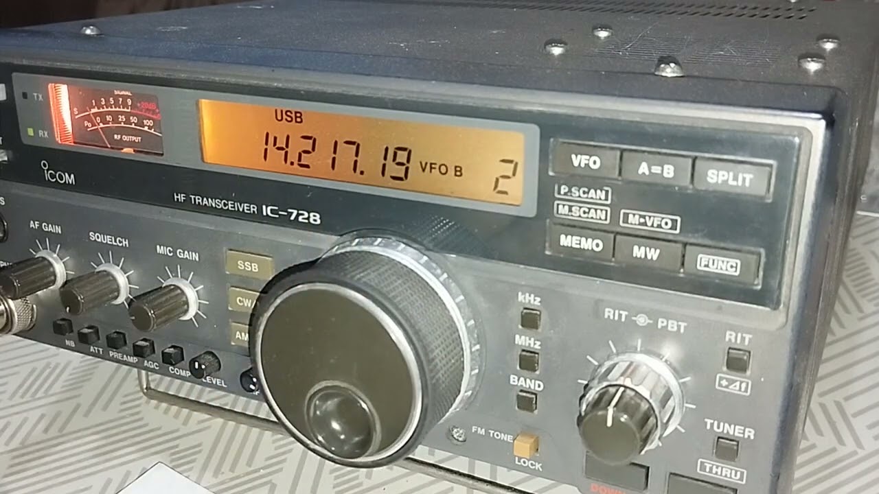 icom ic-728, scan 20m, very poor propagation,😤😤😤😤