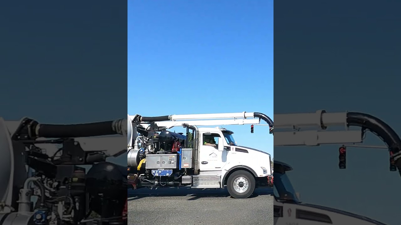 Vector Hydro Excavation truck [Cutting-edge vacuum equipment carrying truck] #SuckerTruck