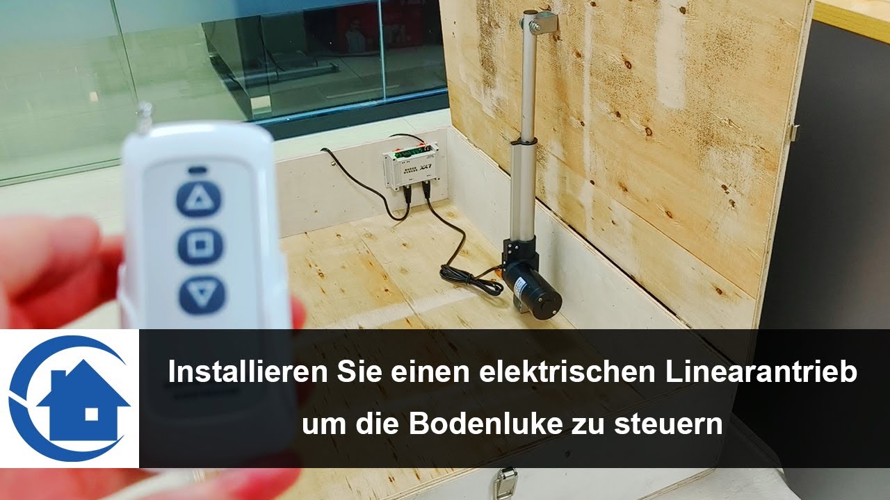 Installieren Sie einen elektrischen Linearantrieb zur Steuerung der Bodenluke