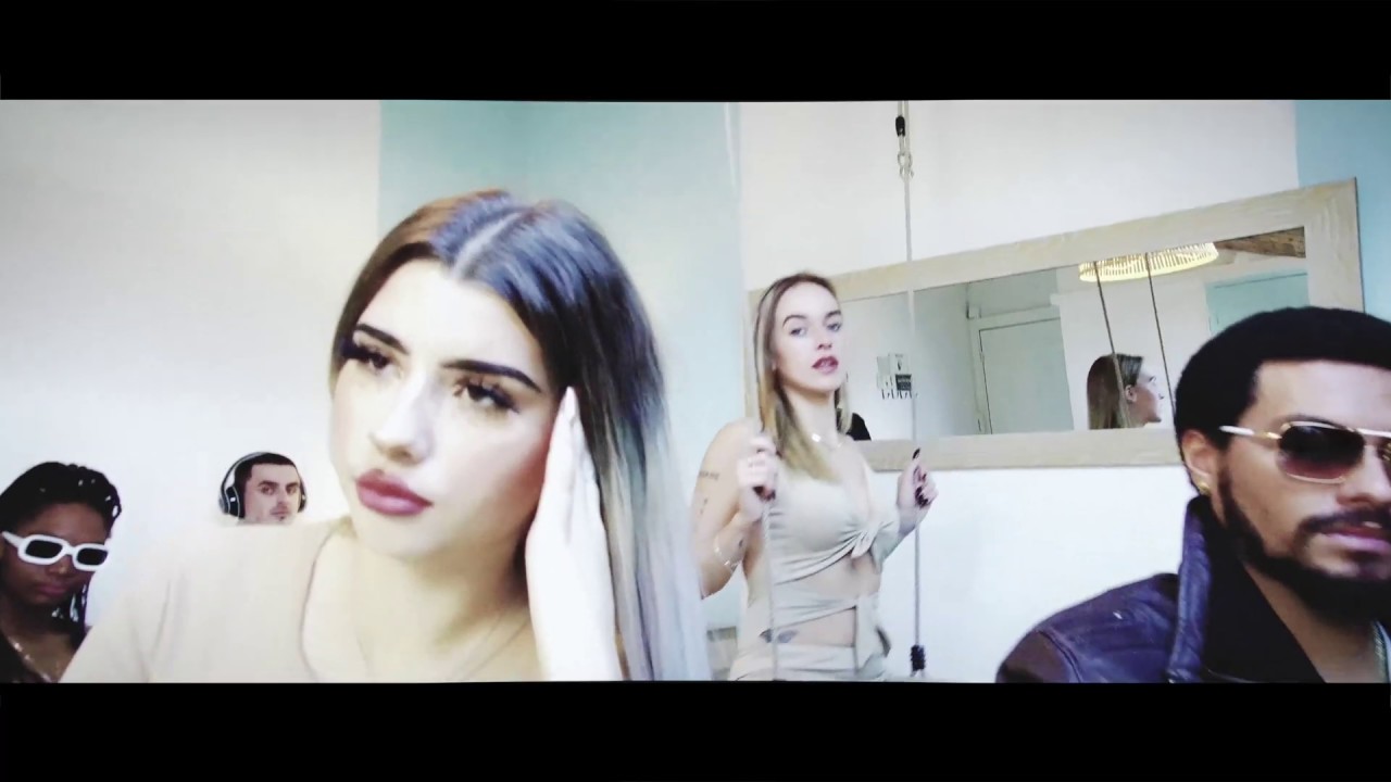 Si Pur Le paradoxe :El&eacute;gante vibe